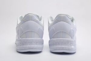 KOBE 8 PROTRO GS ‘HALO Replica