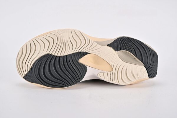 WRPD RUNNER SEA SALT SANDSTONE 3