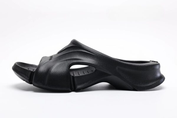 Balenciaga Mold Slide Sandal Black2