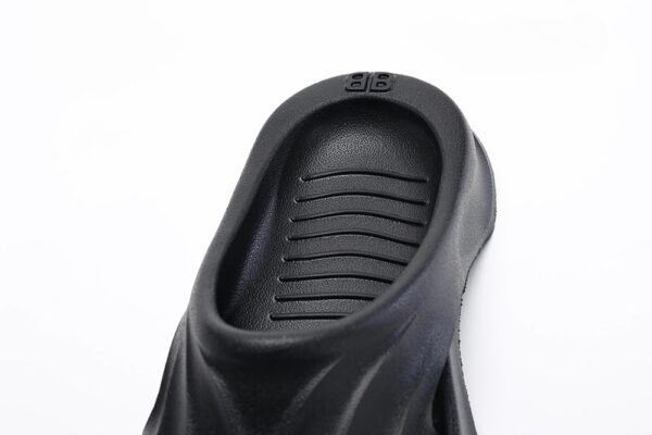Balenciaga Mold Slide Sandal Black5