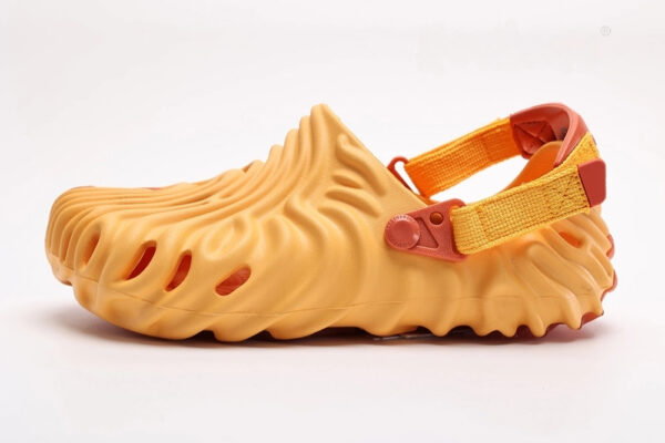 Ccs Pollex Clog by Salehe Bembury Yoke 2