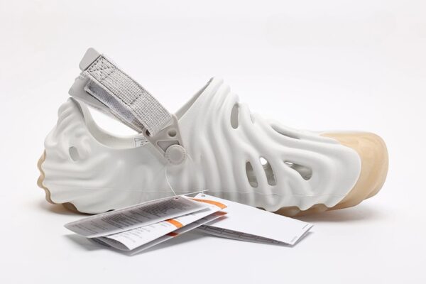 Cr0cs Pollex Clog by Salehe Bembury Como by Salehe Bembury Spackle Almost White Friends and Family
