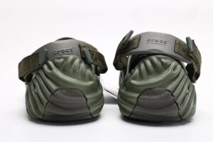 Salehe Bembury x Pollex Clog ‘Cucumber 4