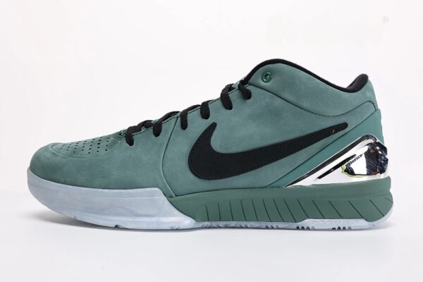 Zoom Kobe 4 Protro ‘Girl Dad Replica
