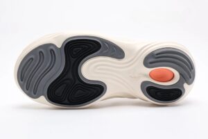 adiFOM Q Wonder White Core Black 5
