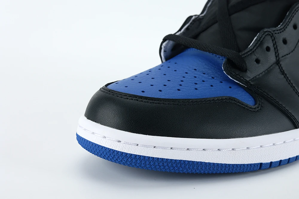 2017 Air Jordan 1 Retro High OG Royal blue2023 05 20 at 07.46.25 4