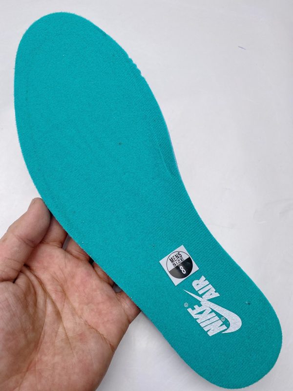 AIR JORDAN 1 RETRO HIGH OG TURBO GREEN00016 600x800 1