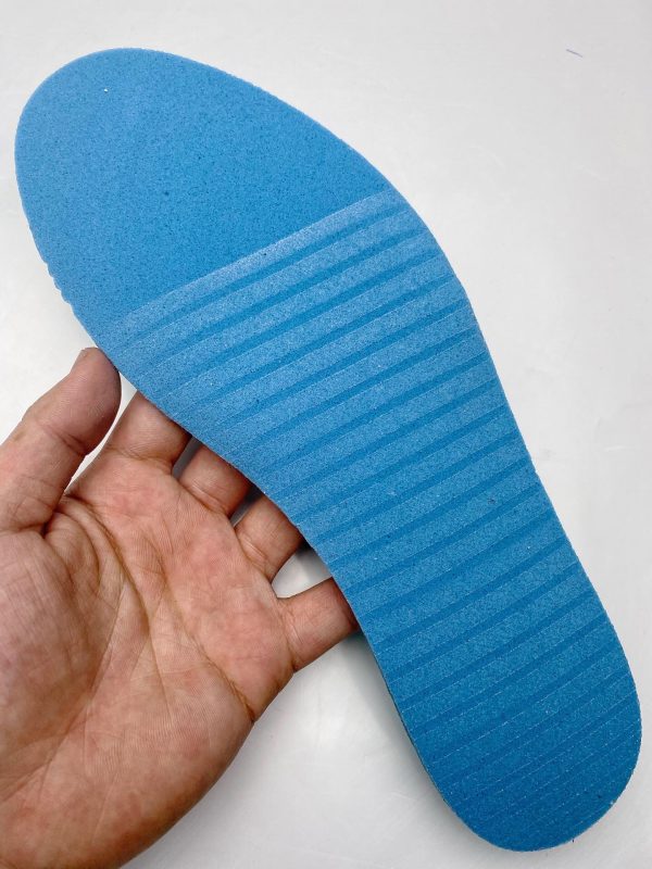 AIR JORDAN 1 RETRO HIGH OG TURBO GREEN00017 600x800 1