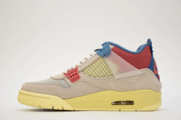 AIR JORDAN 4 RETRO UNION GUAVA ICE 4