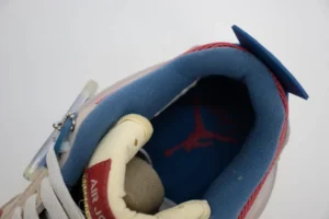 AIR JORDAN 4 RETRO UNION GUAVA ICE 9 1