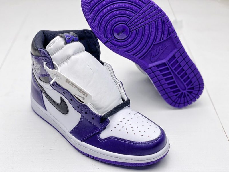 AIR JORDAN RETRO 1 HIGH OG COURT PURPLE 00010 800x600 1