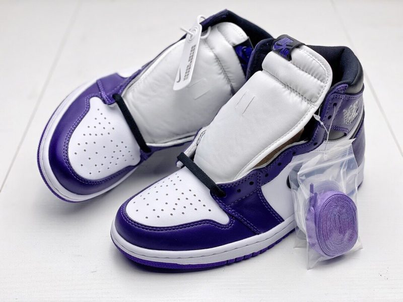 AIR JORDAN RETRO 1 HIGH OG COURT PURPLE 00011 800x600 1