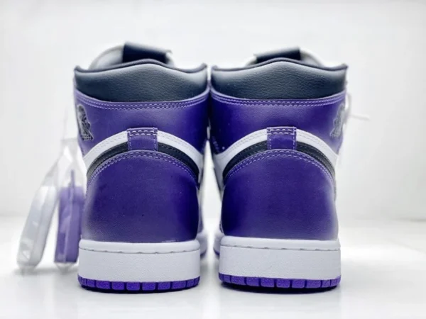 AIR JORDAN RETRO 1 HIGH OG COURT PURPLE 00016 800x600 1