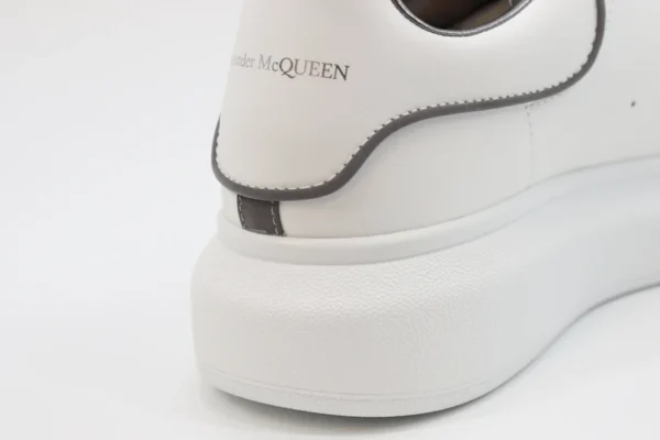 ALEXANDER MCQUEEN LEATHER PLATFORM TRAINERS SNEAKERS GRAY WHITE00008