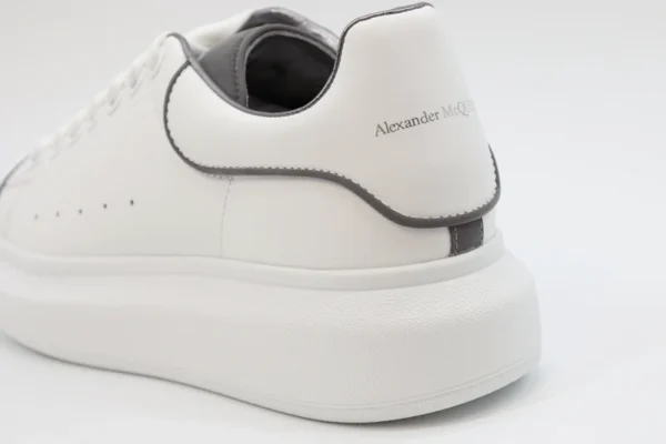 ALEXANDER MCQUEEN LEATHER PLATFORM TRAINERS SNEAKERS GRAY WHITE00009