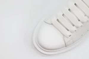 ALEXANDER MCQUEEN LEATHER PLATFORM TRAINERS SNEAKERS LASER00009