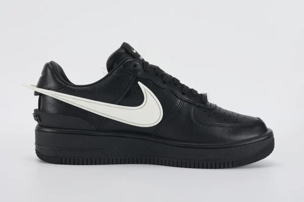 AMBUSH x Air Force 1 Low Black2023 05 21 at 10.33.37 4