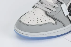 Air Jordan 1 Low Reps4
