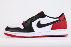 Air Jordan 1 Retro Low OG Black Toe Reps1