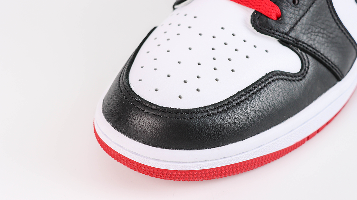 Air Jordan 1 Retro Low OG Black Toe Reps2
