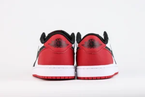 Air Jordan 1 Retro Low OG Black Toe Reps8
