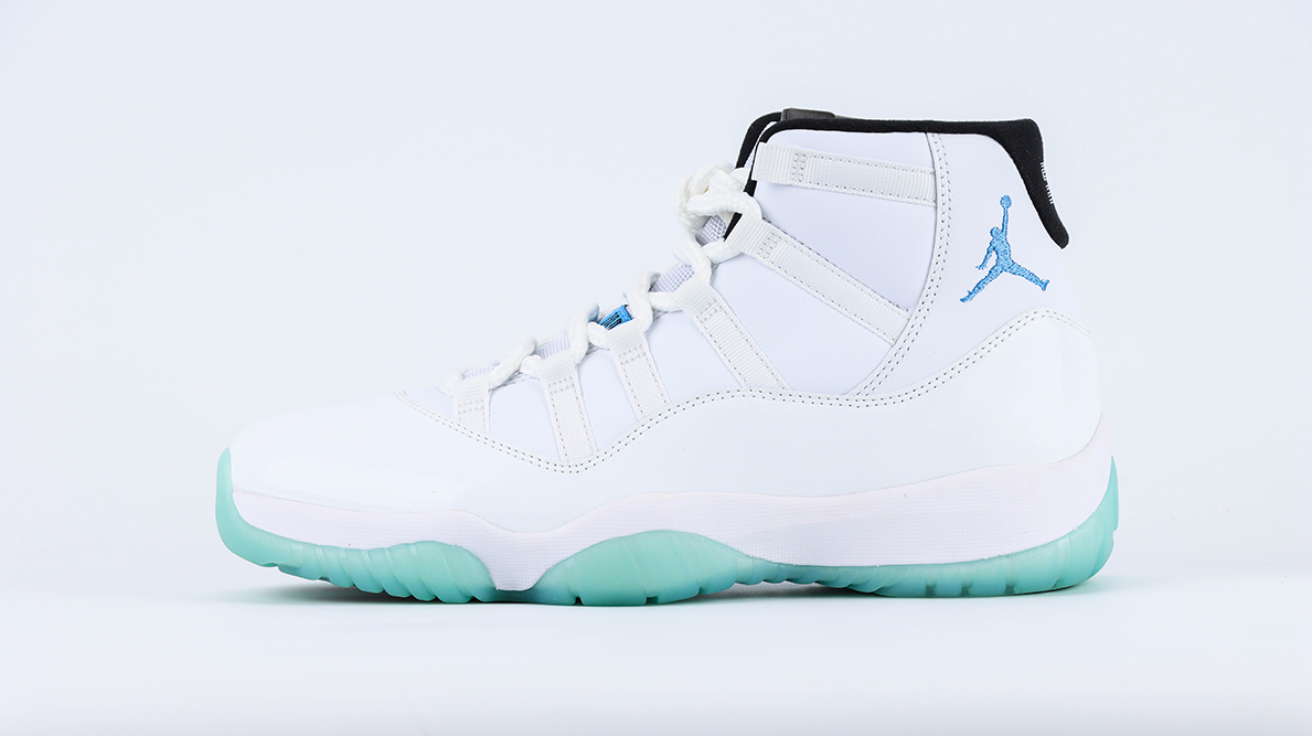 Air Jordan 11 Retro Legend Blue Reps1