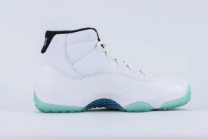 Air Jordan 11 Retro Legend Blue Reps6