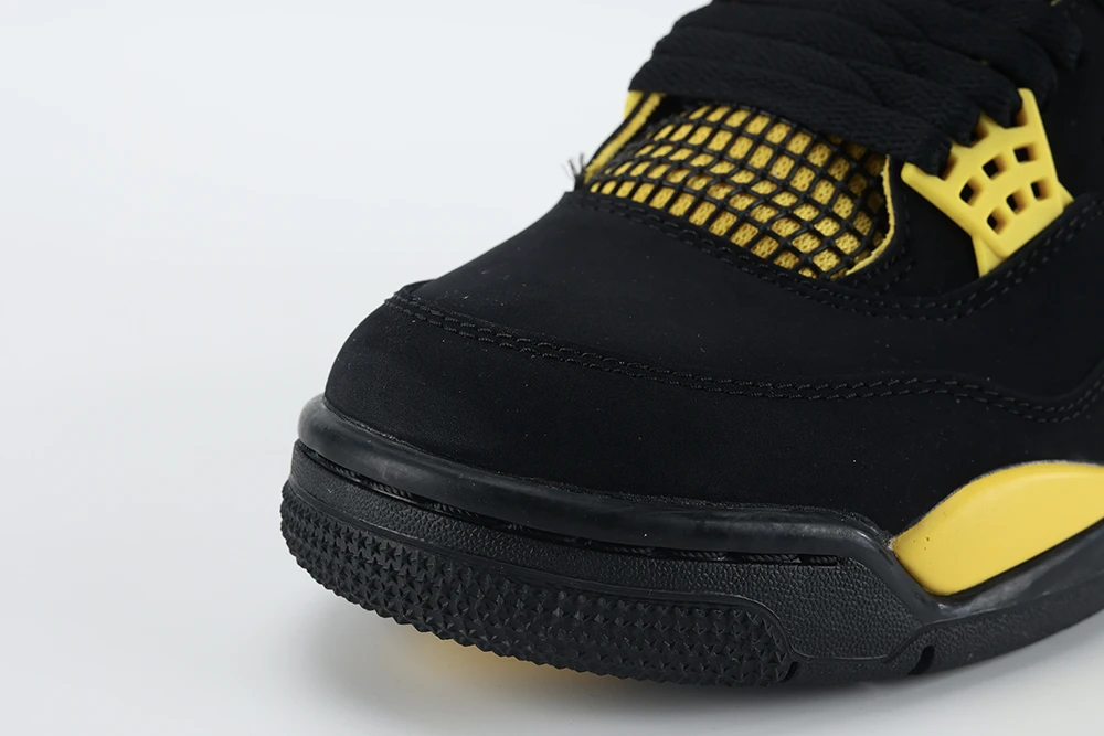 Air Jordan 4 Retro Thunder 2023 Quality Reps2023 03 01 at 06.53.18 4