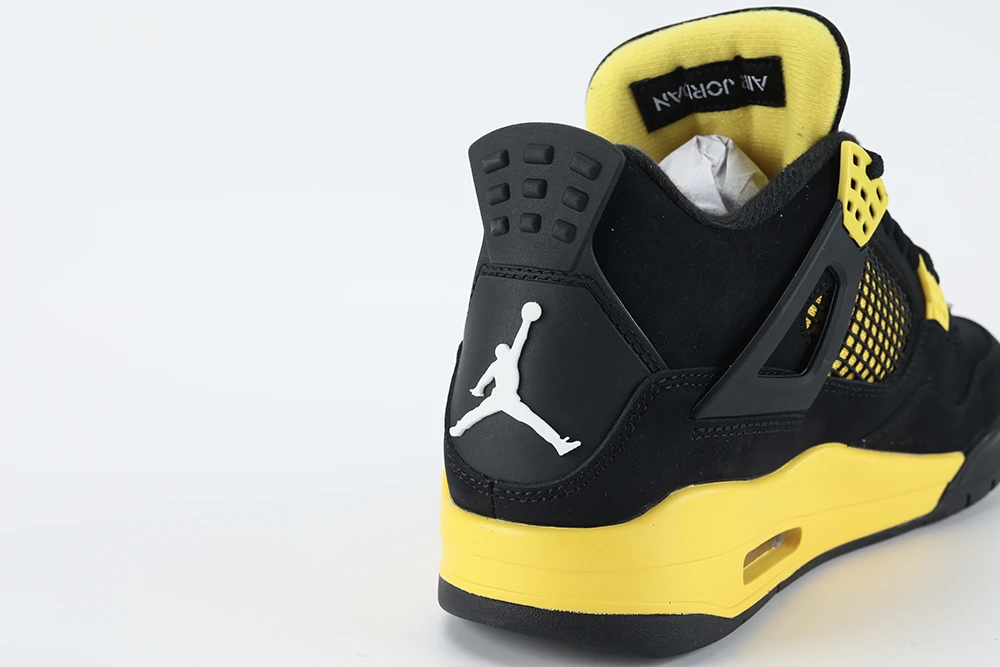 Air Jordan 4 Retro Thunder 2023 Quality Reps2023 03 01 at 06.53.18 5