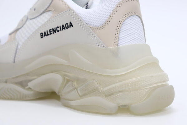 BALENCIAGA TRIPLE S CLEAR SOLE SNEAKER WHITE 10