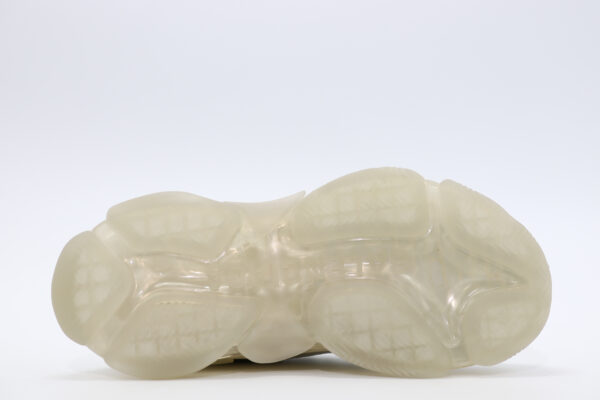 BALENCIAGA TRIPLE S CLEAR SOLE SNEAKER WHITE 4