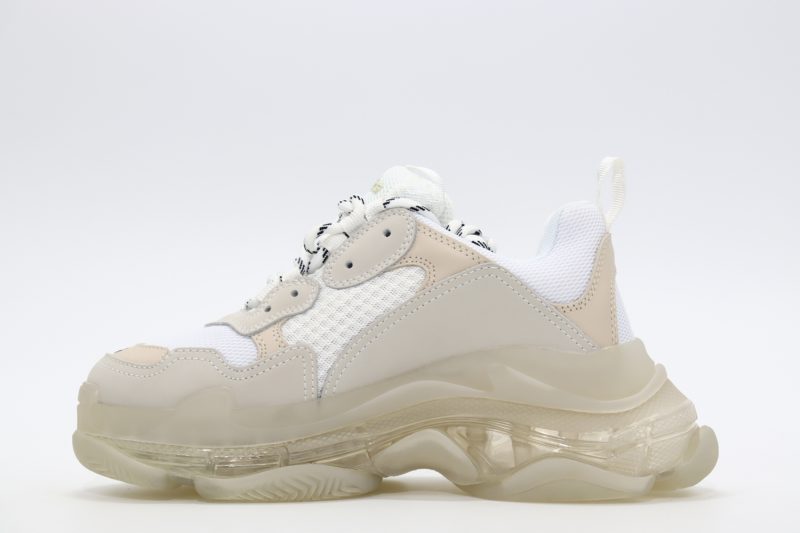 BALENCIAGA TRIPLE S CLEAR SOLE SNEAKER WHITE 5 800x533 1
