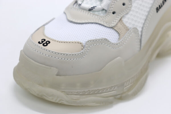 BALENCIAGA TRIPLE S CLEAR SOLE SNEAKER WHITE 6