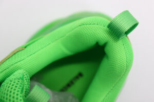 BALENCIAGA TRIPLE S GREEN 38 9