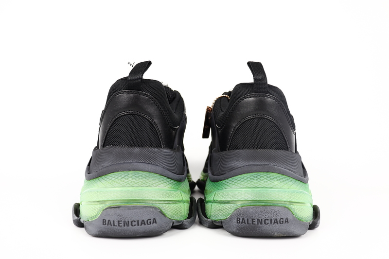 BALENCIAGA TRIPLE S SNEAKER BLACK GREEN 3