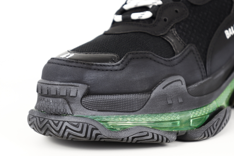 BALENCIAGA TRIPLE S SNEAKER BLACK GREEN 5
