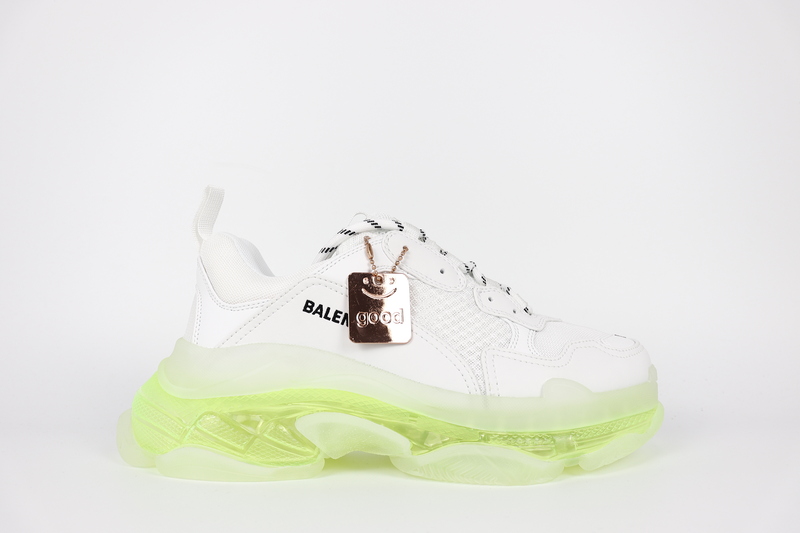 BALENCIAGA TRIPLE S SNEAKER WHITE GREEN 1