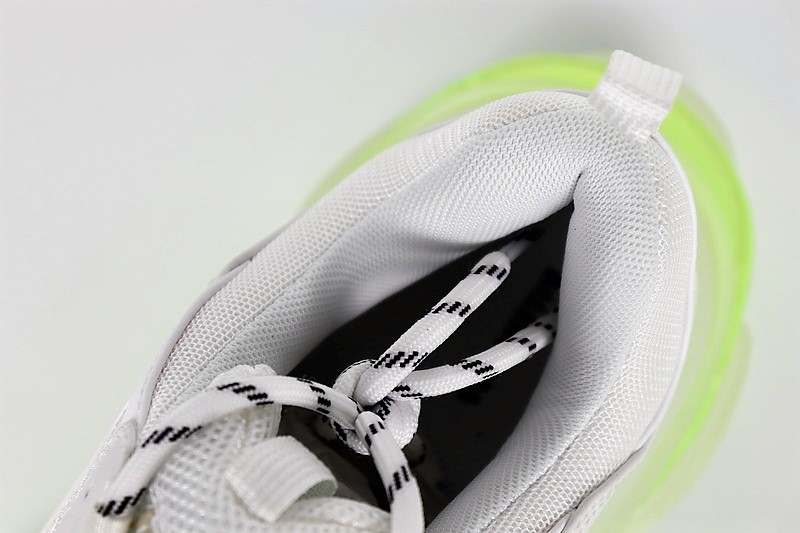 BALENCIAGA TRIPLE S SNEAKER WHITE GREEN 8