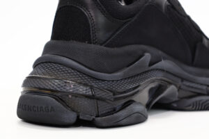 Balenciaga Triple S Black 10
