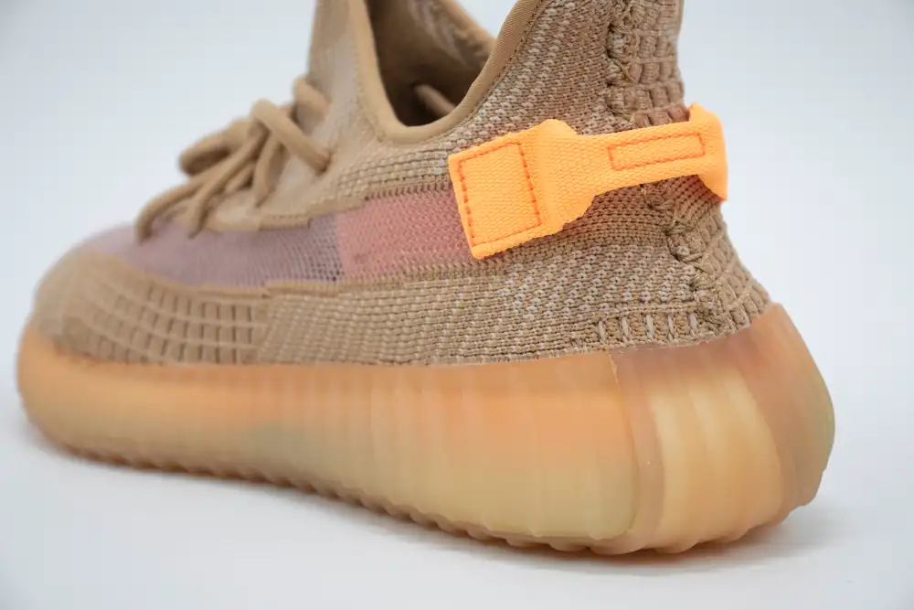 CLAY 00010