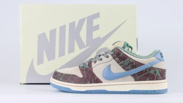 Crenshaw Skate Club x Dunk Low SB 12