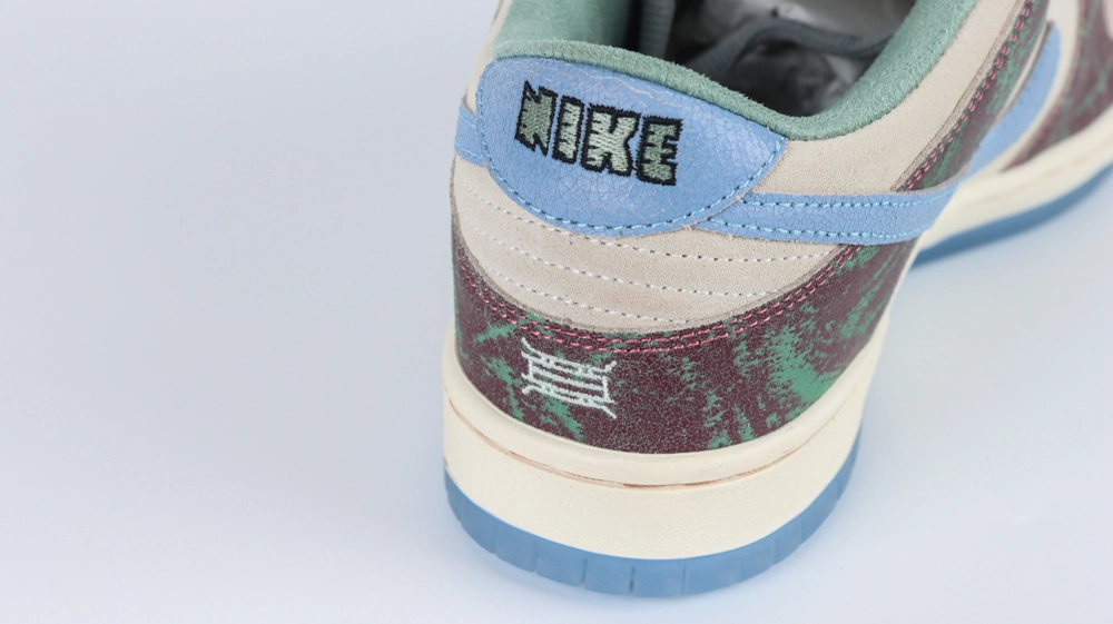 Crenshaw Skate Club x Dunk Low SB 7