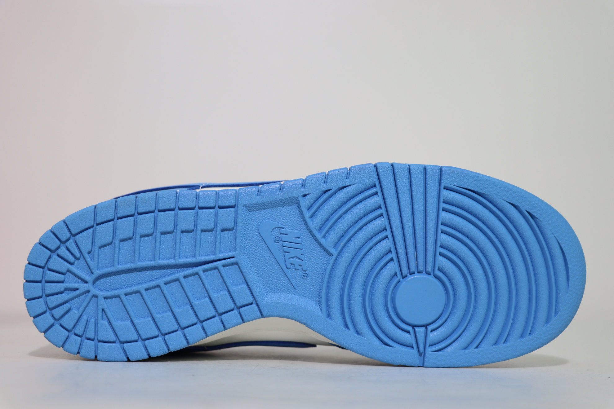 Dunk Low Coast 3