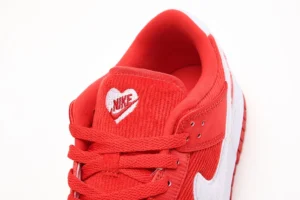 Dunk Low GS Valentines Day 2024 Reps7