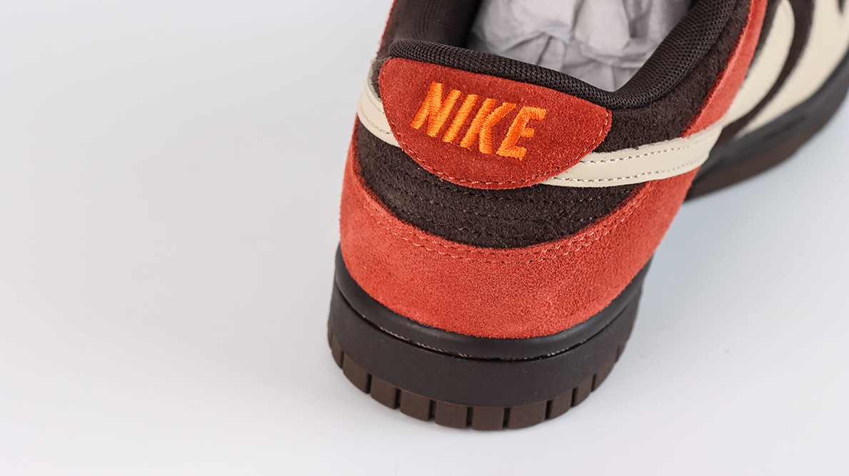 Dunk Low Red Panda Reps3
