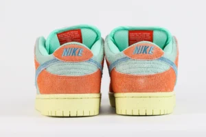 Dunk Low SB Orange Emerald Rise Reps8