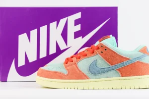 Dunk Low SB Orange Emerald Rise Reps9