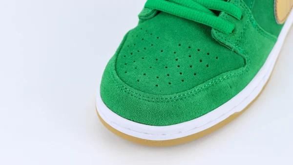 Dunk Low SB St. Patricks Day Reps10