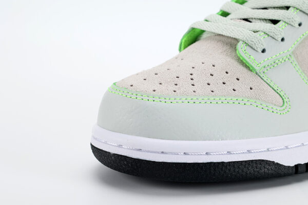 Dunk Low University of Oregon PE 20232023 08 16 at 05.27.20 4