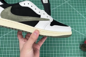 Travis Scott Air Jordan 1 Low OG “Olive” Quality Reps 2 IMG 0794 3